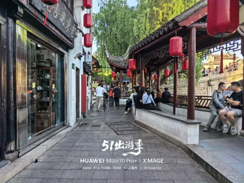 老街临水长廊