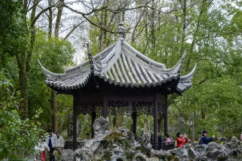 藏书楼凉亭