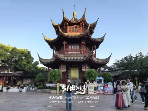 仿古八角亭