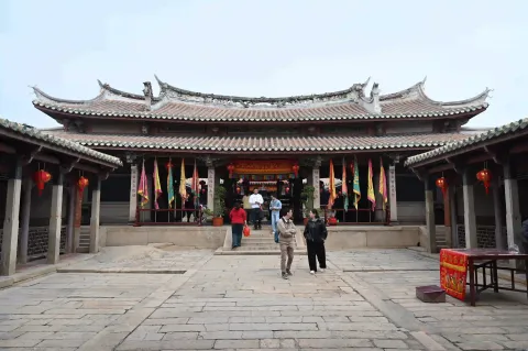 城隍庙内院，古厝庭院清幽