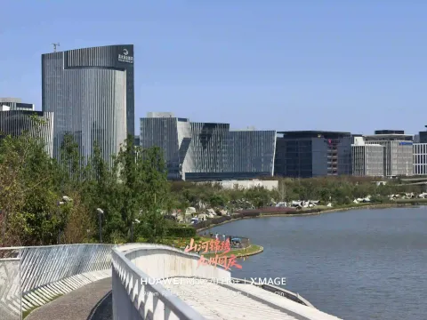 临港新城临湖建筑