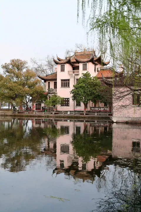 明鉴楼