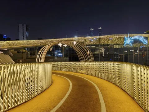 天空跑道