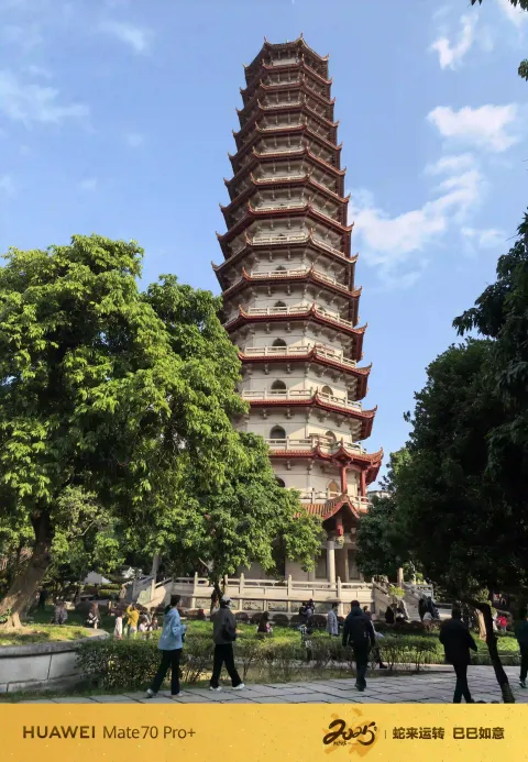 西禅寺报恩塔