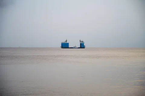 海上浮坞