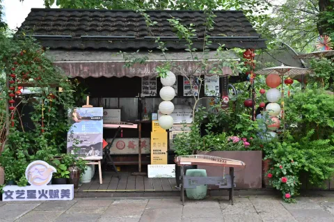 街头售卖小屋