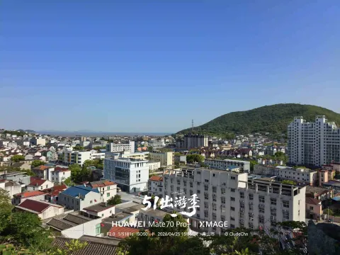 俯瞰海岛小镇