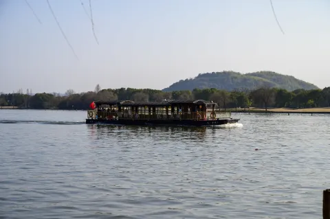 鉴湖游船