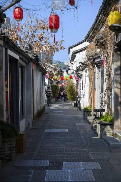 小西街
