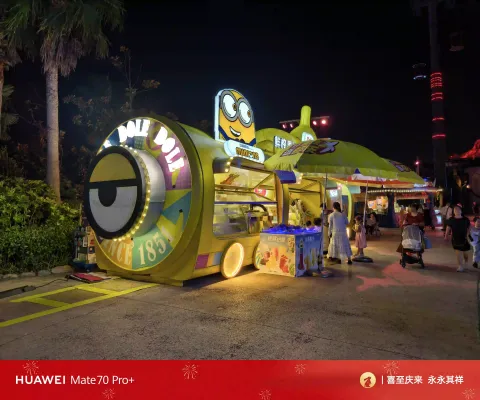 可爱小黄人主题餐车