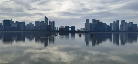 清晨的钱江新城