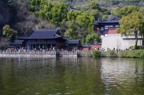 普照寺