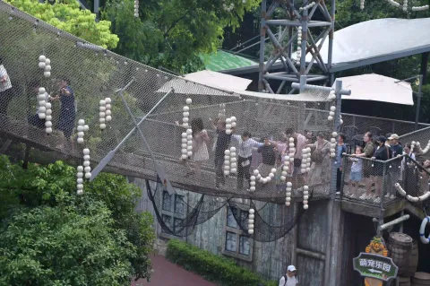 攀爬