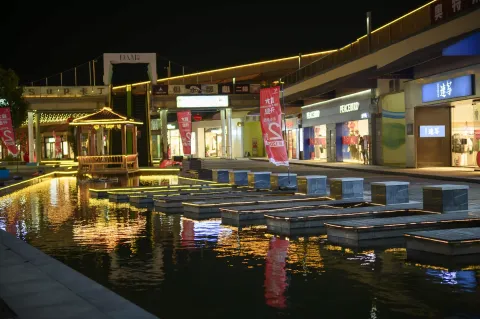 小水池