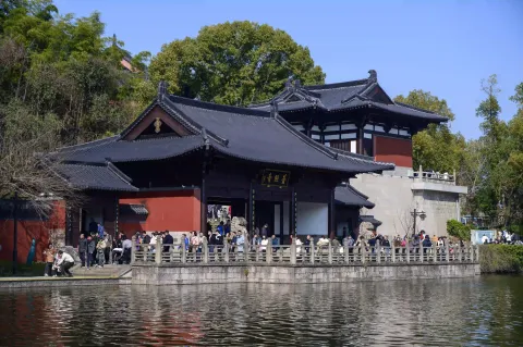 普照寺