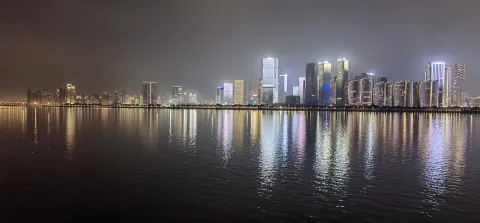 夜晚的钱江世纪城景色
