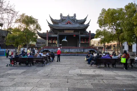 天然图画-鲁镇戏台