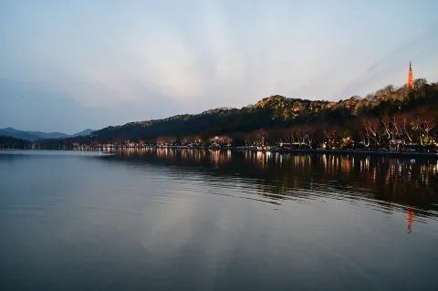 宝石山夜景