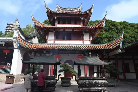 多层楼阁钟楼
