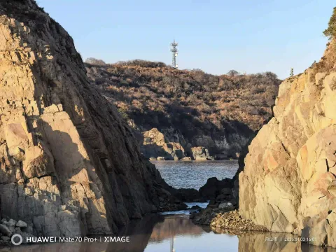 礁石海湾
