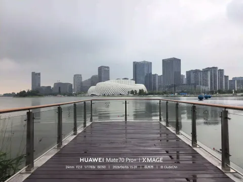 湖岸观景台