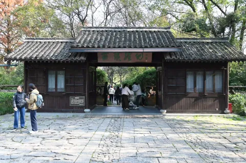 西溪湿地门口