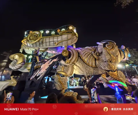 庞大战车侧面全貌