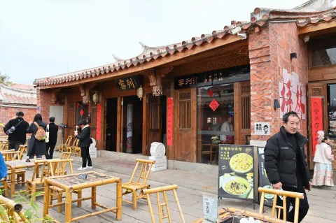 巷弄里的烟火小店