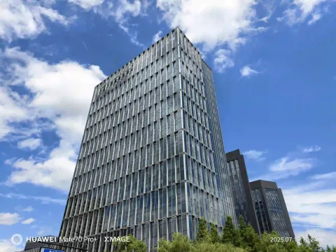 矽力杰大厦仰拍