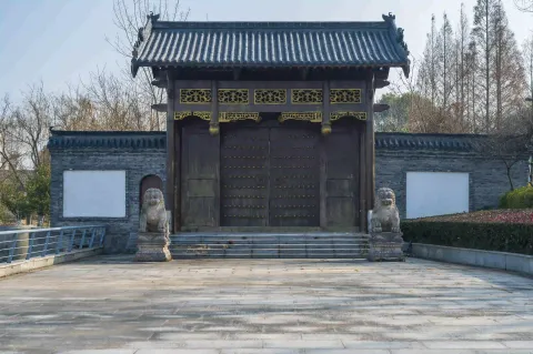 湖州影视城大门（楼外楼景区）