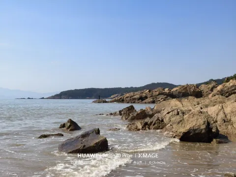 海岸礁石